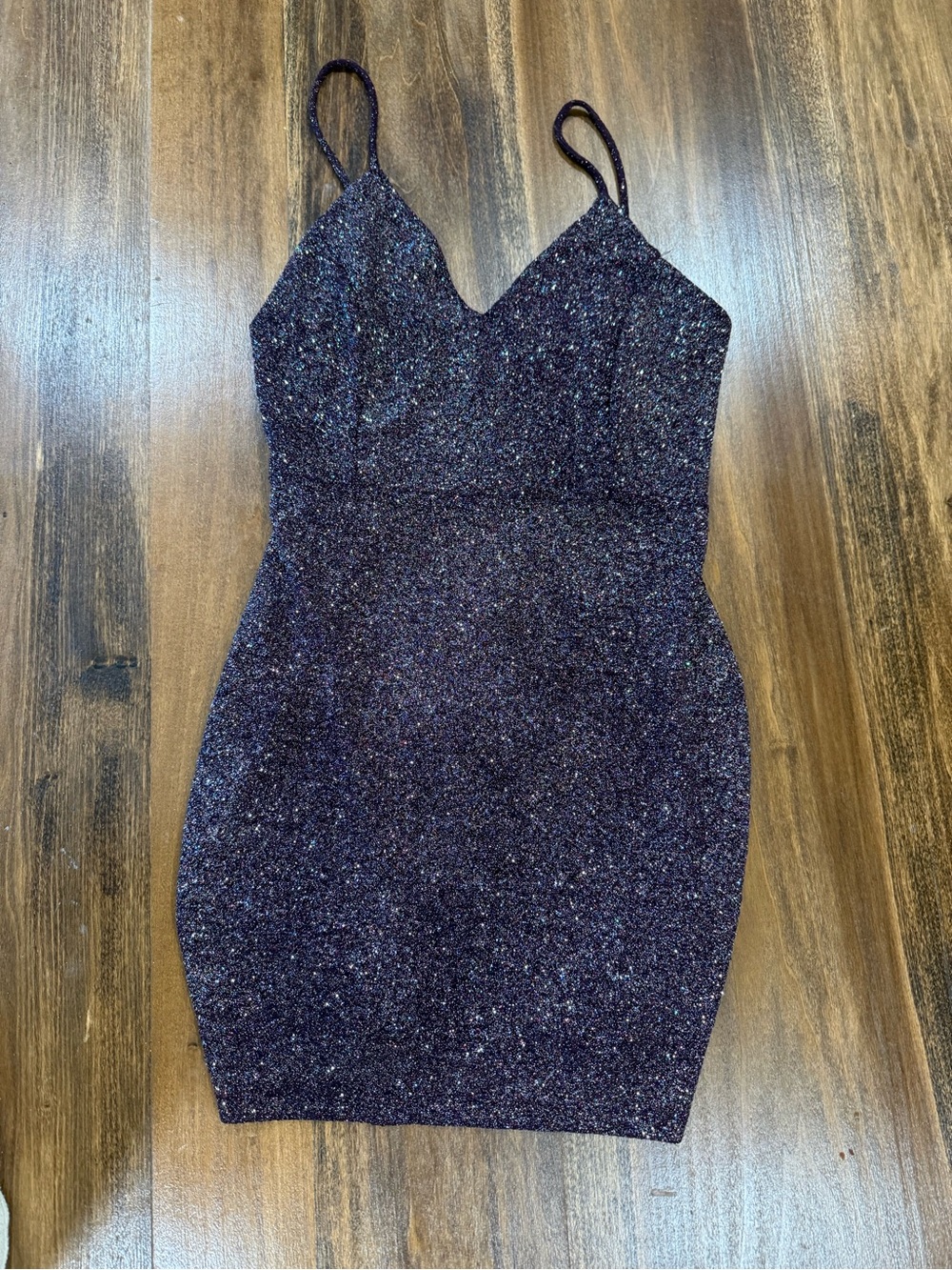 Windsor New w/ Tags Sparkley Purple Bodycon Form fitting Spaghetti Strap dress